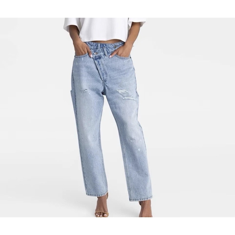 KBB by KAHLANA Women's Mid-Rise Tapered Leg 'The Dylan Jean' - Light NWT